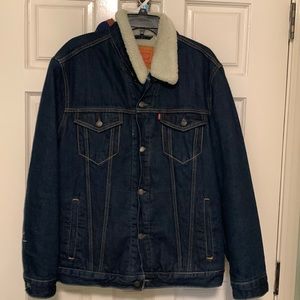 Sell navy blue denim 90s jacket levis strauss& co XL size good value